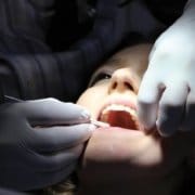 injerto de hueso dental